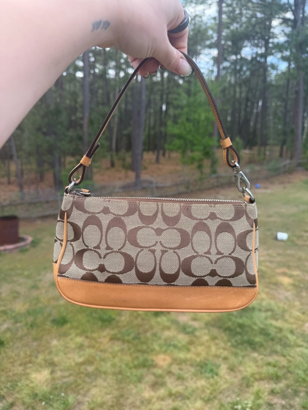 Coach Signature Demi Bag - Picture 3 of 7